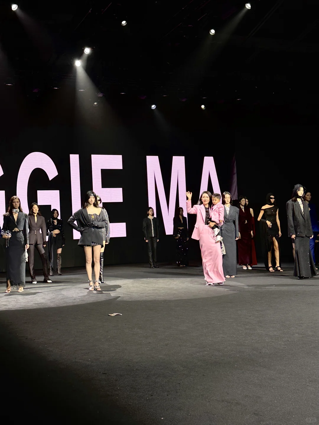 深圳原创时装周来咯～就在福田会展中心！