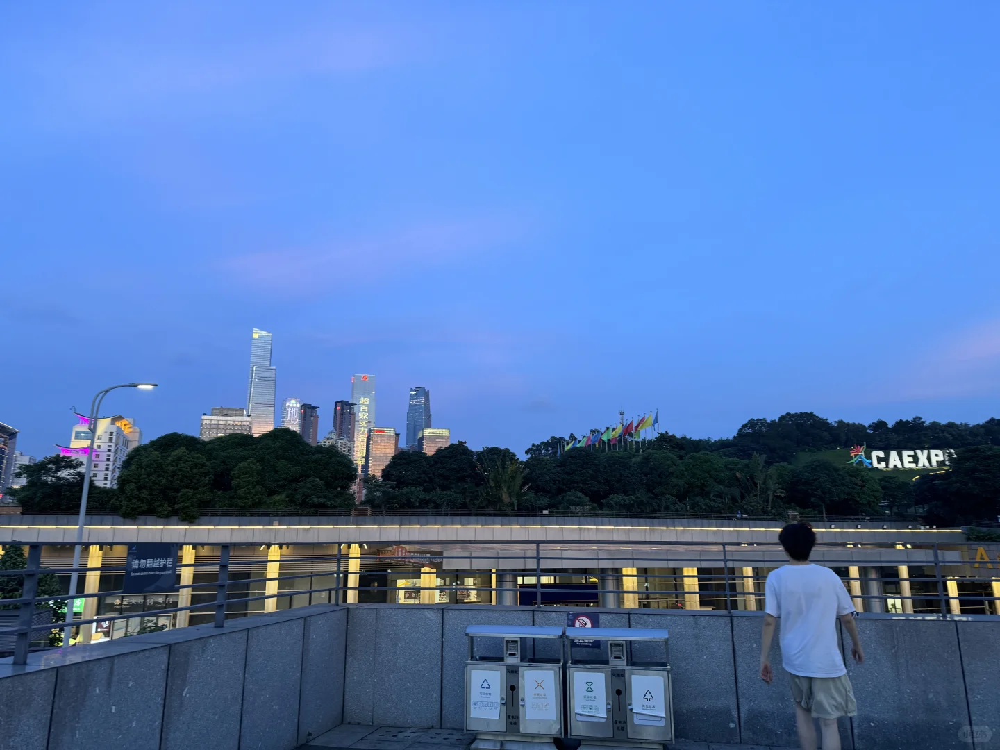 南宁会展中心你别太好拍了。。。??