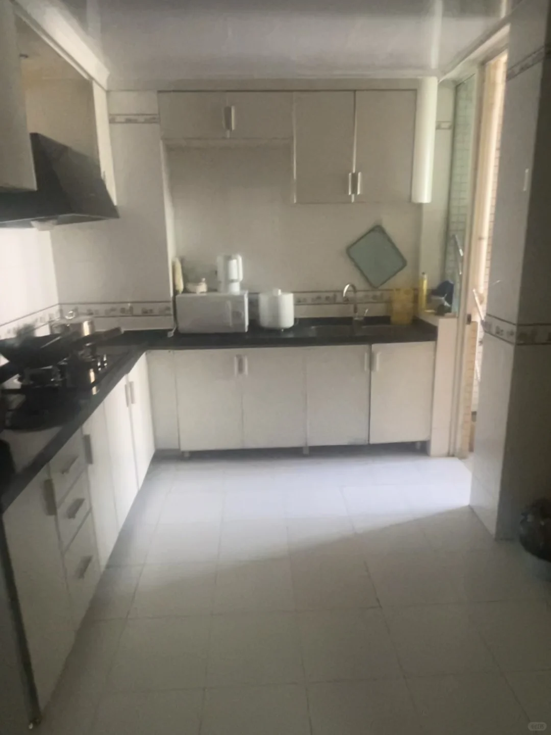 海珠万胜围合租转租温馨小房间