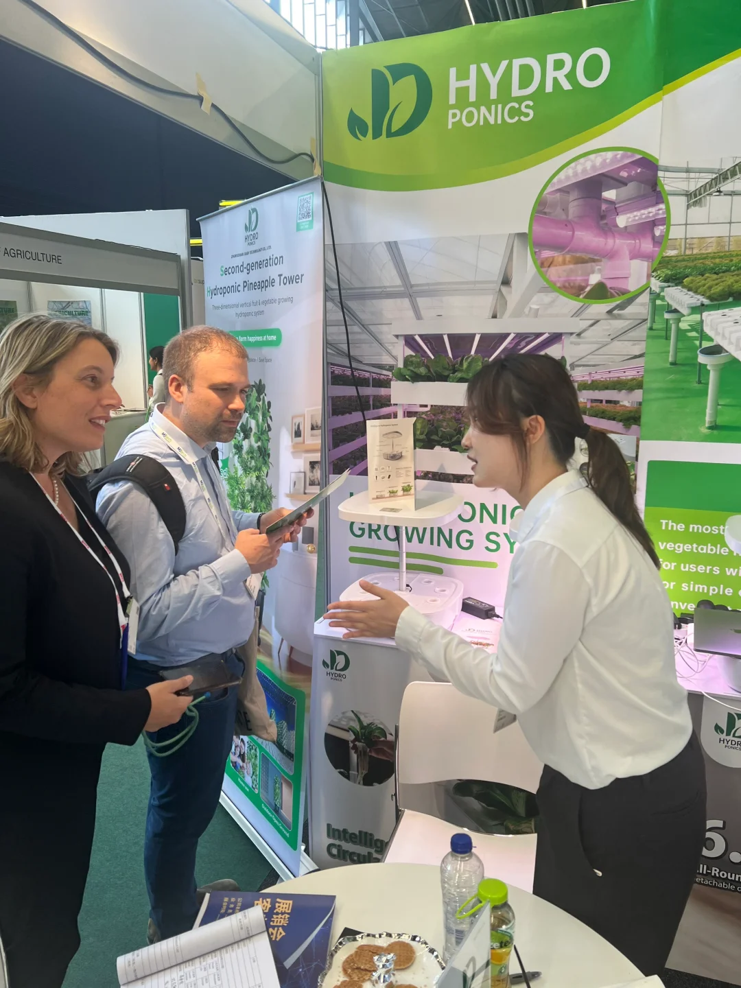 外贸人｜参展第一天?