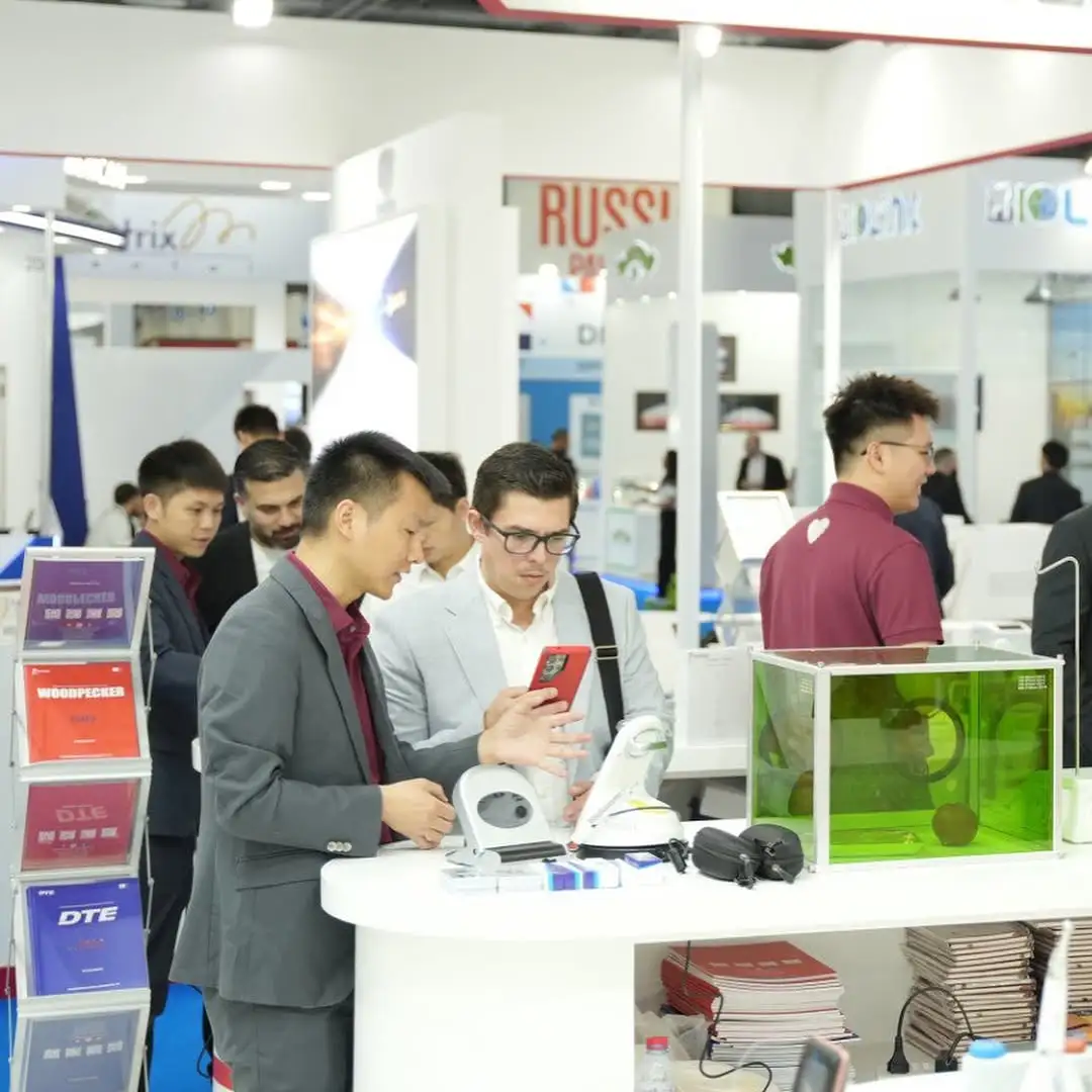 迪拜牙科展会翻译工作第一天！