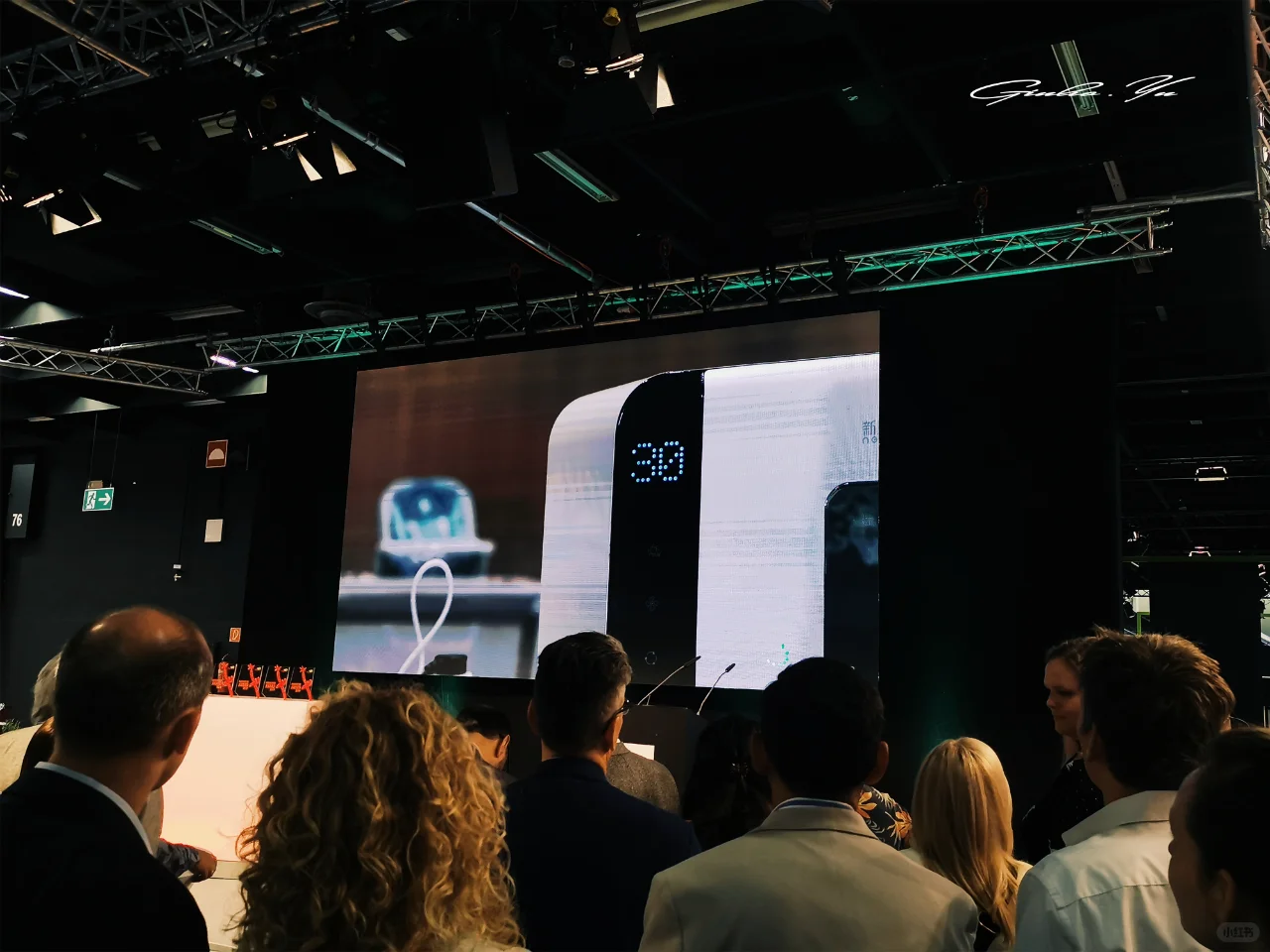 形式追随功能 | 10L紫外线消毒柜设计