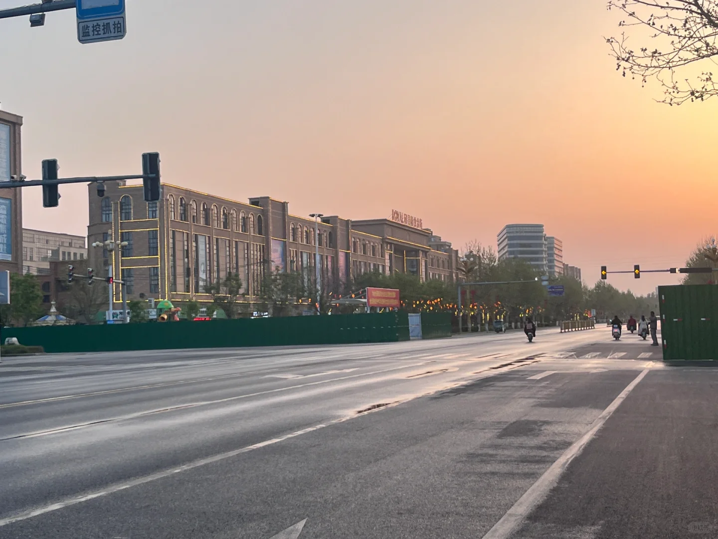 2024年邱县食品博览会金锣敲鼓筹备中！