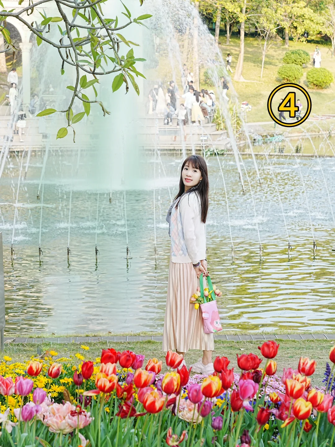 云台花园看?才8R，但人多?附避人机位