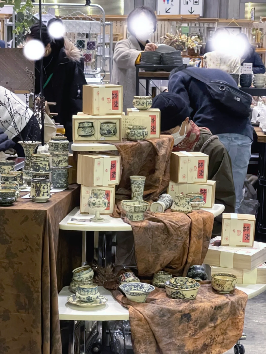 忙忙碌碌的三天两展，好困困困困……