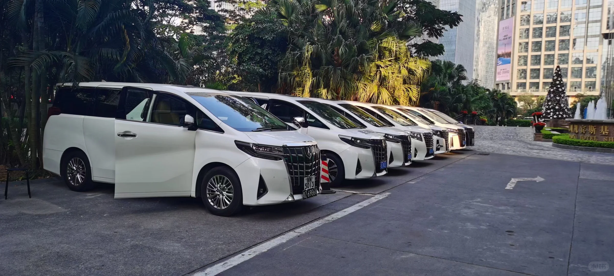 珠港澳旅游包车，丝滑过关，直走港珠澳