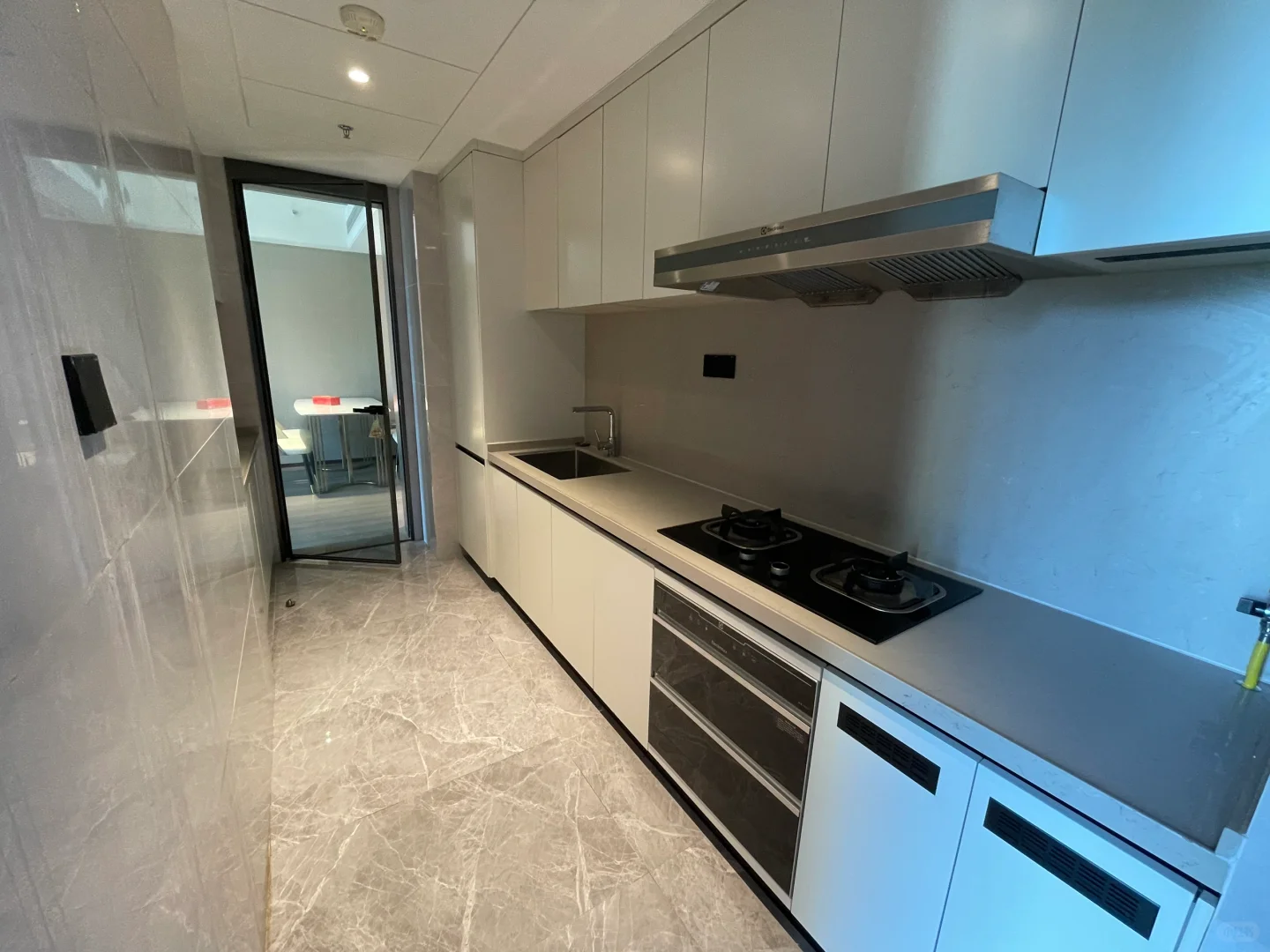 福永会展湾东城 112平看河豪装三房地铁商业