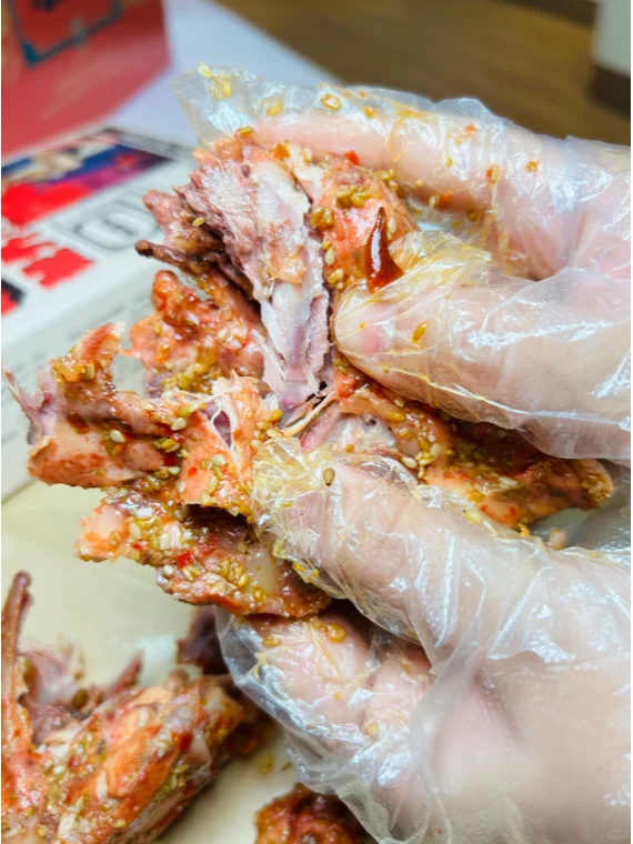 【探展】国际进博会，嗦啰鸡架火爆全馆！