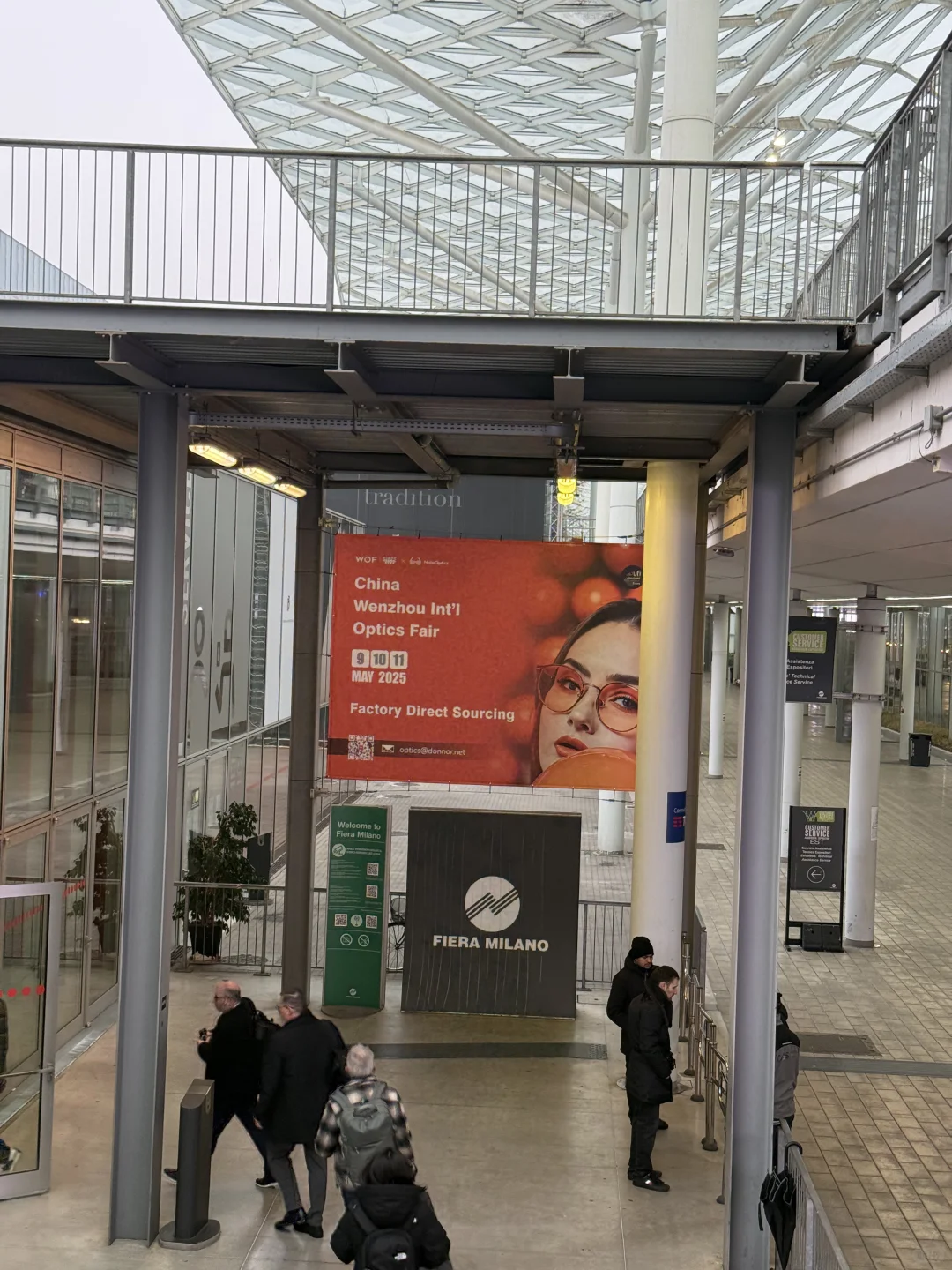??展会翻译｜2024米兰Mido眼镜展