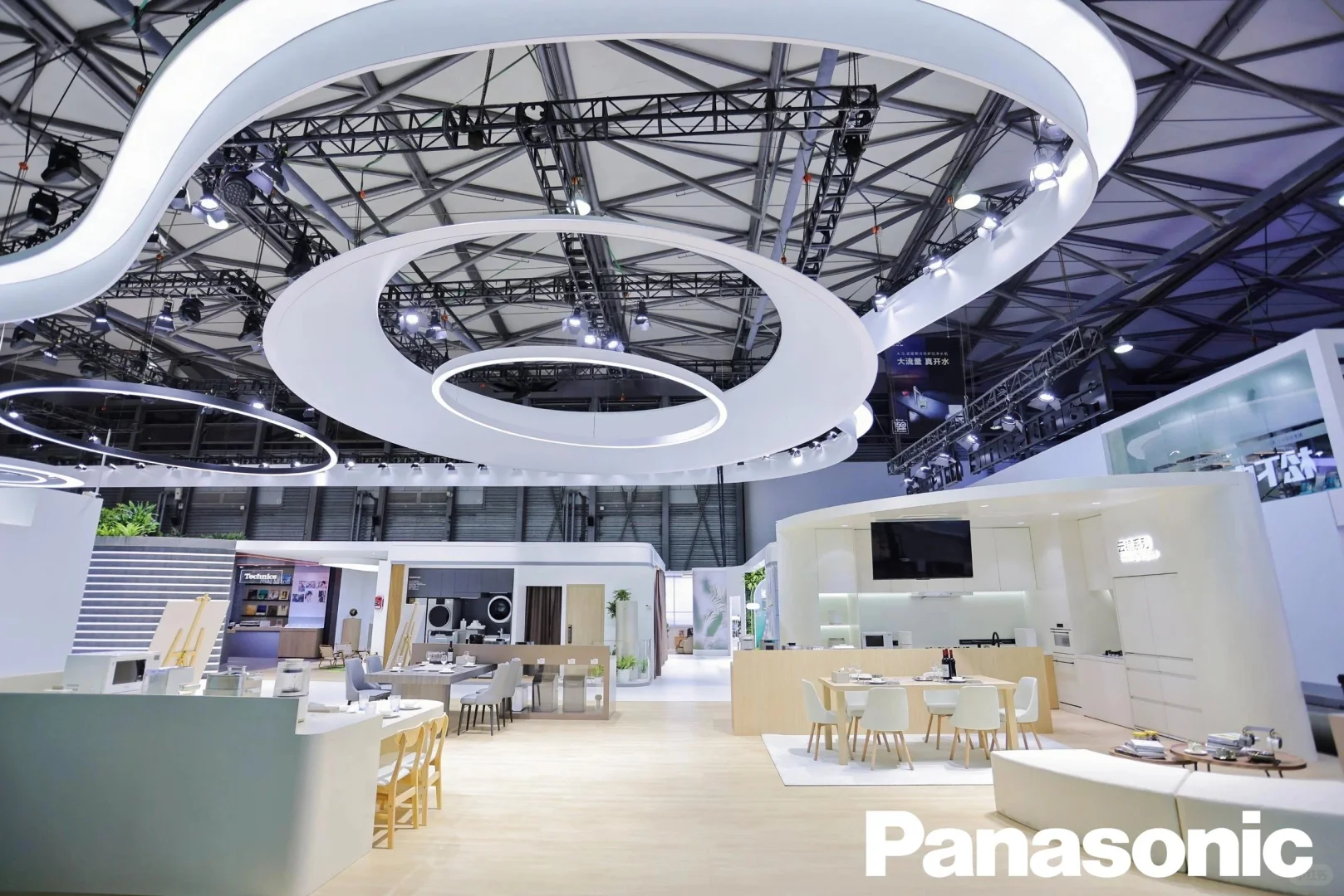 展台搭建案例分享｜AWE 2024亮点展区一览