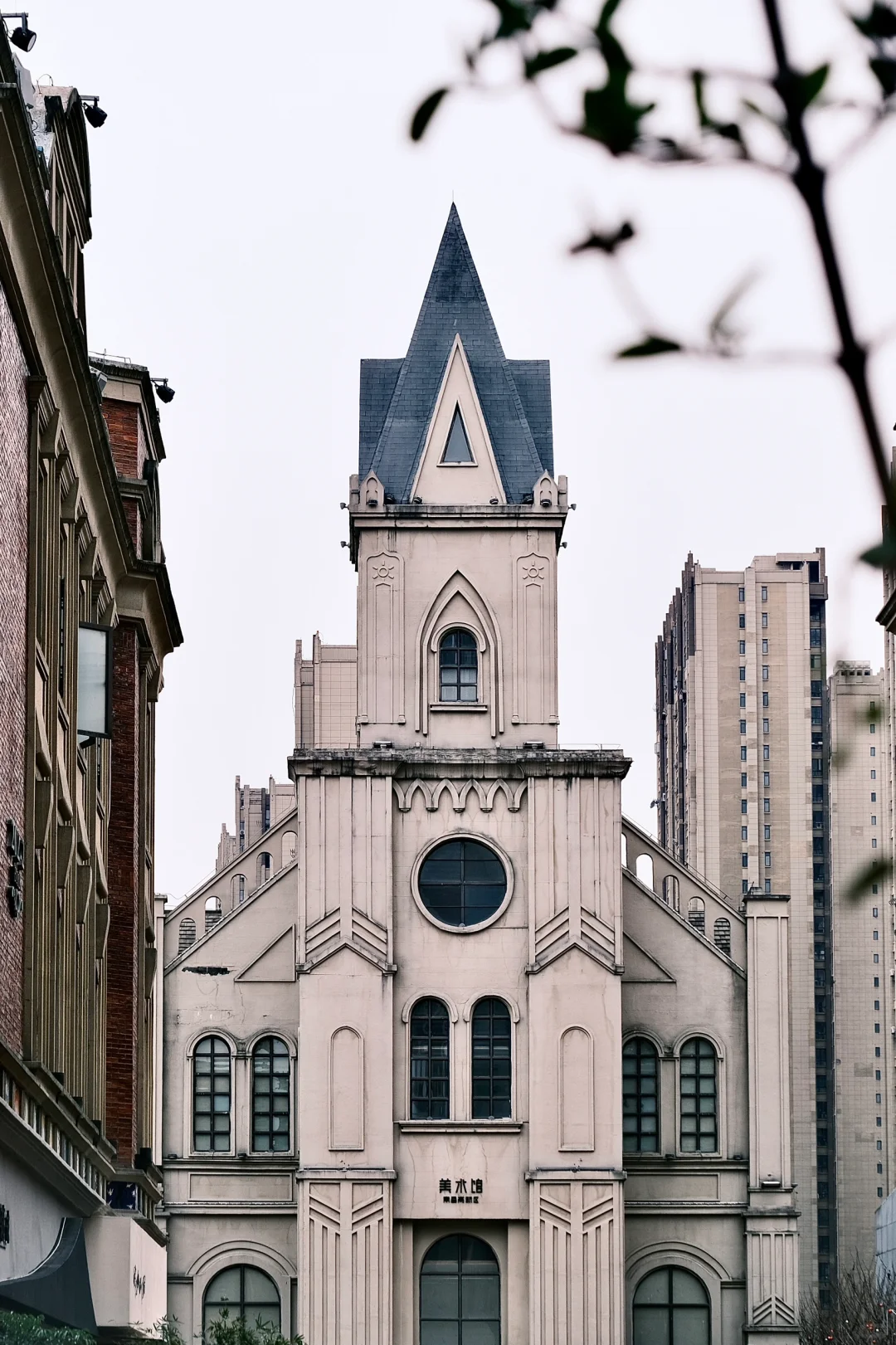 南昌｜令人惊艳的艺术展！2展连看！太好拍了！