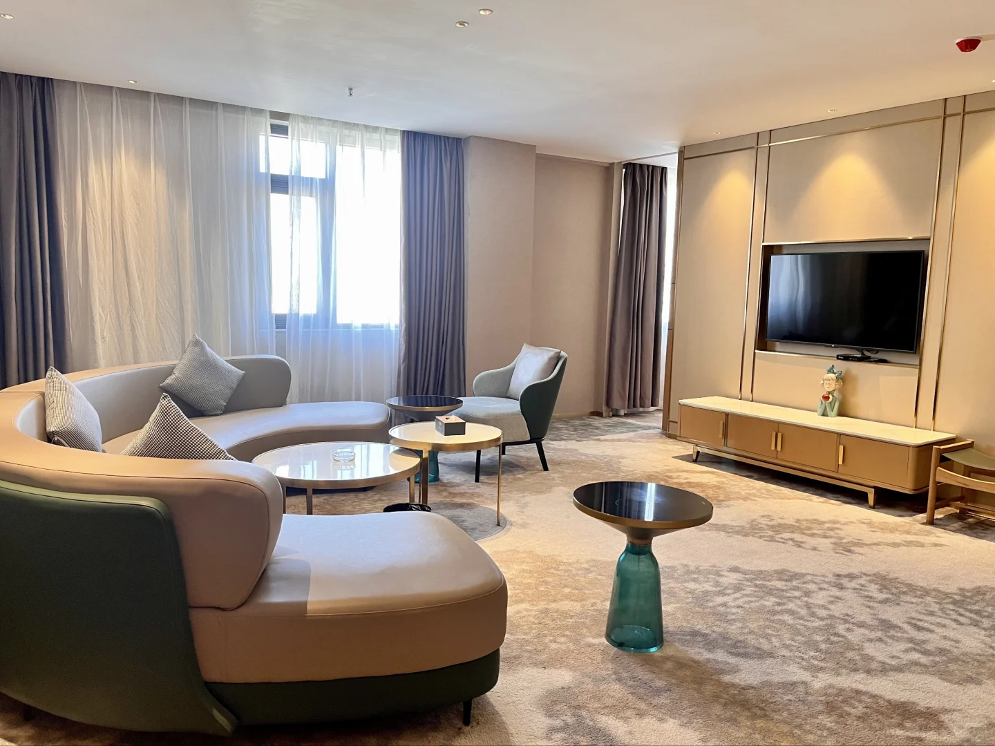 5 分钟路程到达 大沥门窗展会现场