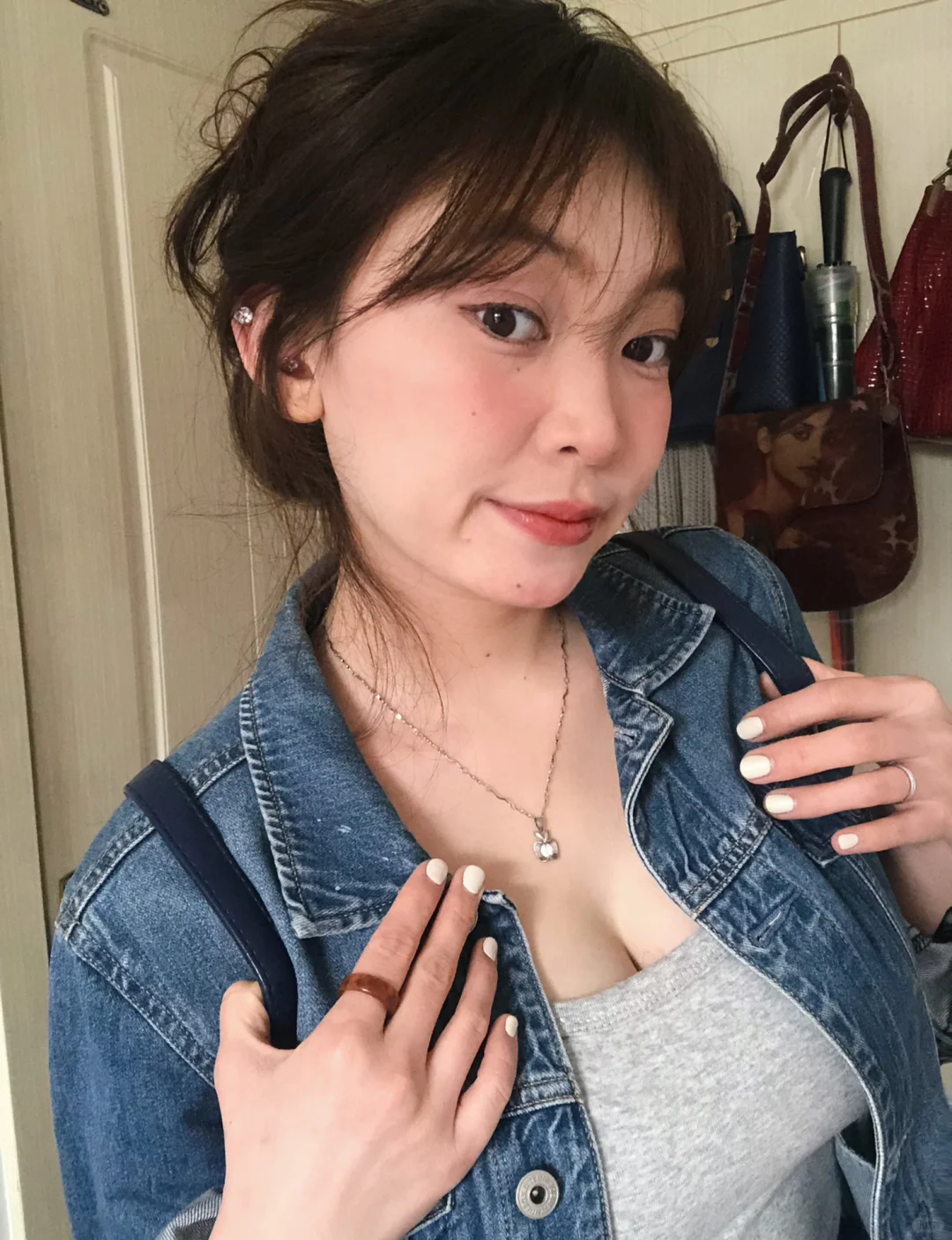 今天装女学生?‍?