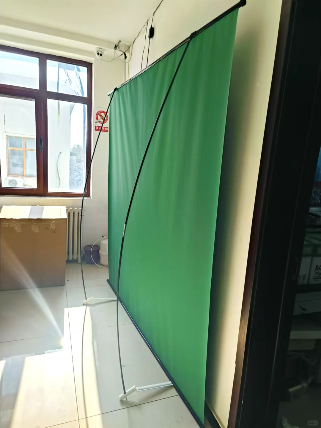 展会挂画不方便携带？看看这款展架