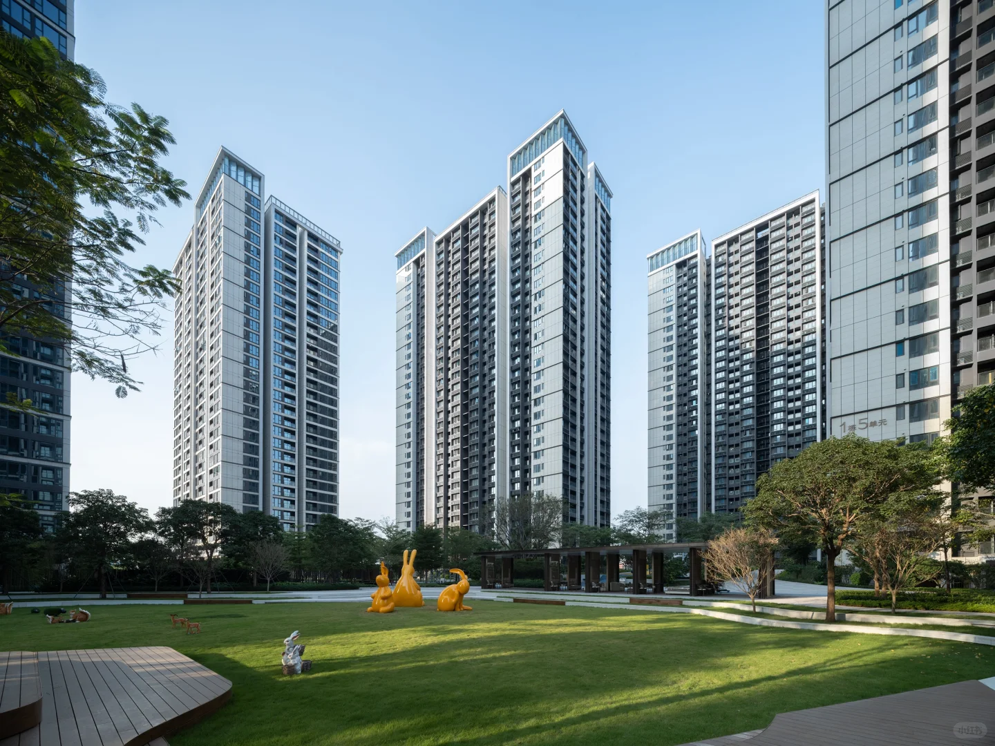 ?深圳国际会展中心商住两用公寓你会买吗？