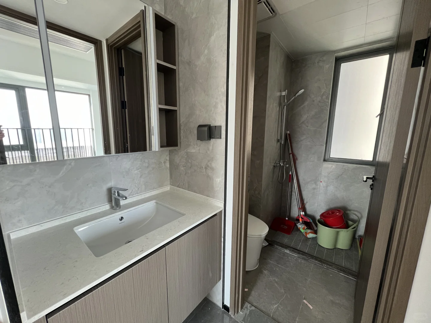 会展湾·招商雍境精装3️⃣房空房出租 地铁口