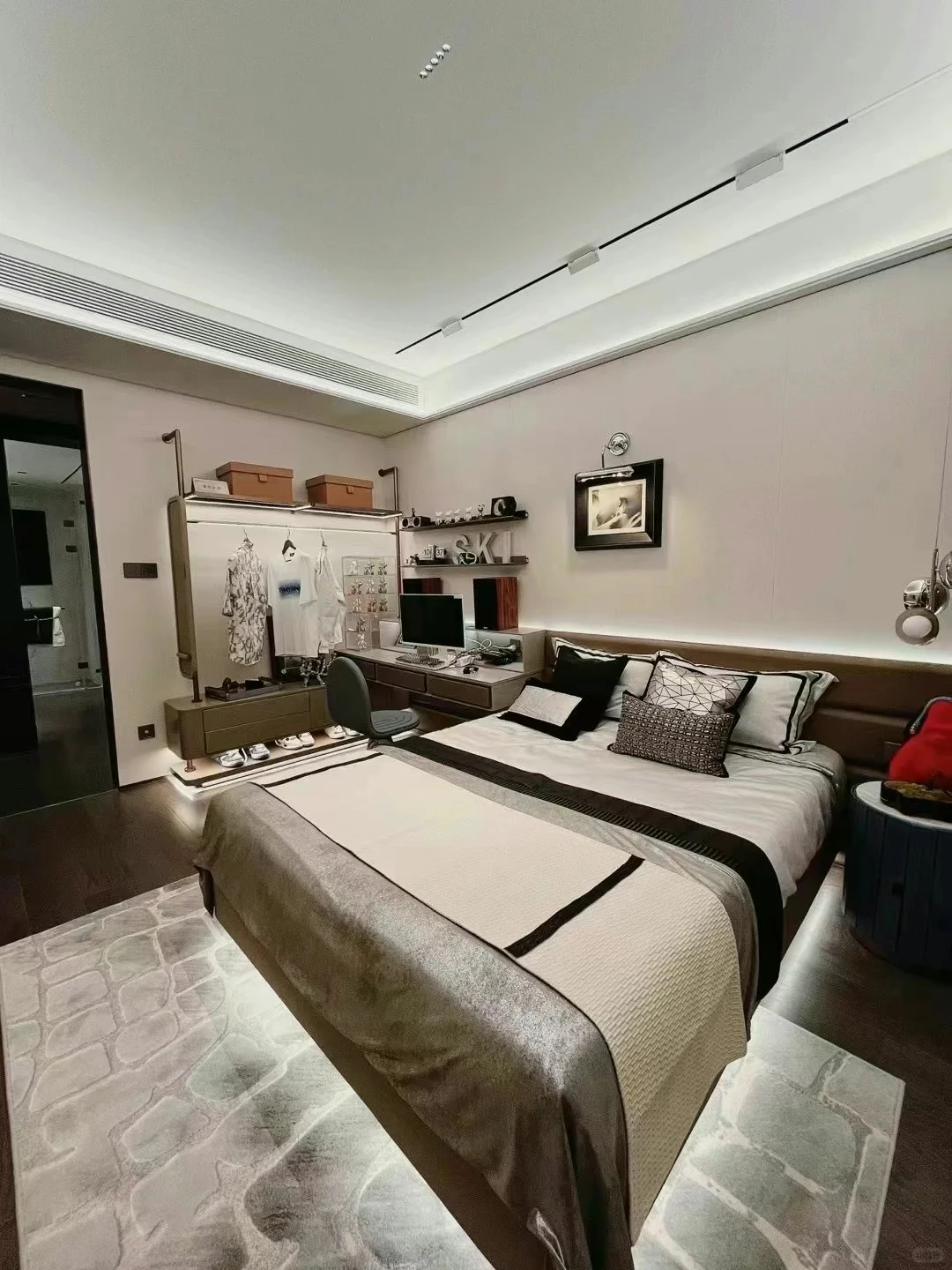 会展改善大平层 180平 一梯一户 现房