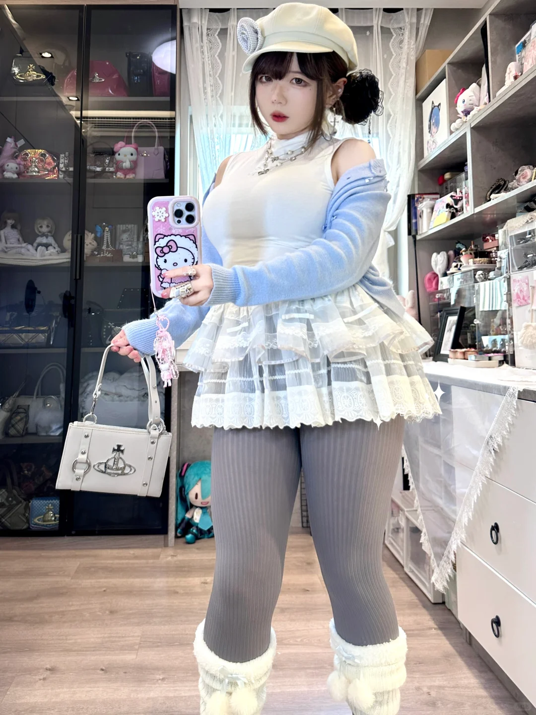 蓝色芭蕾?ྀི姐姐肉肉的也好漂亮？