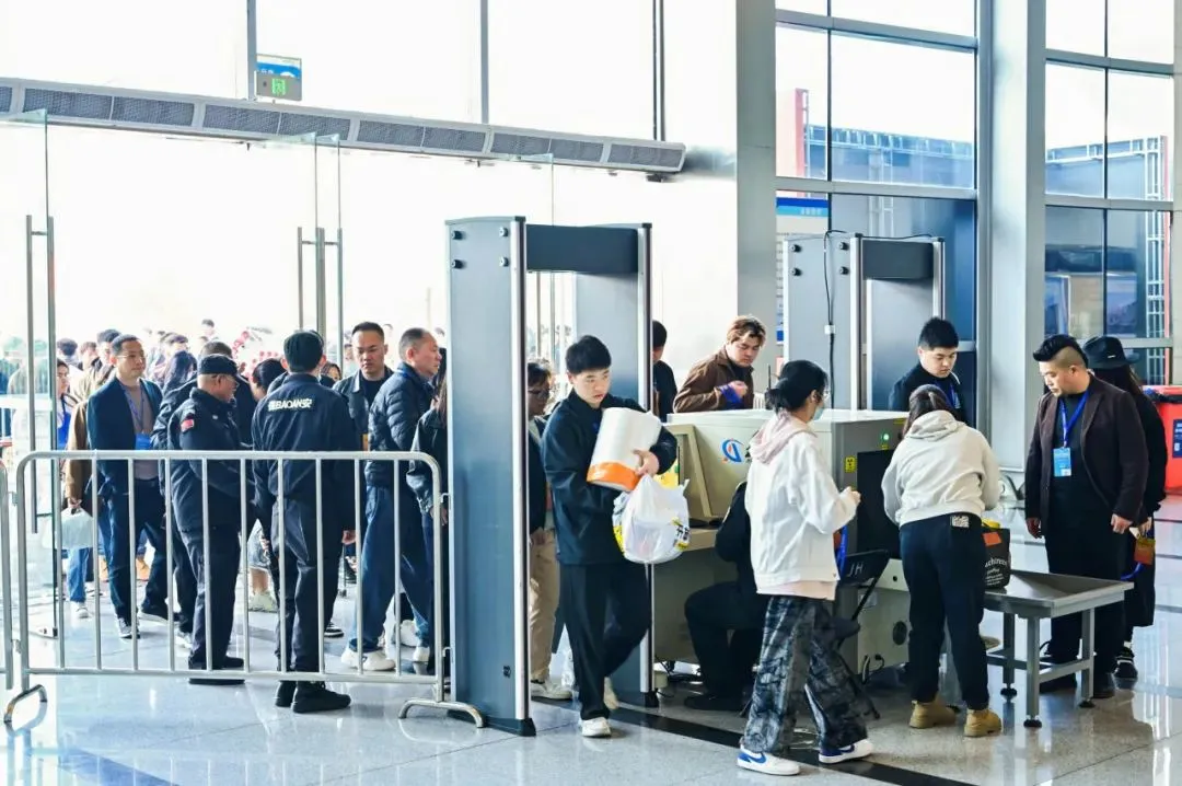 武汉第 28 届广告产业博览会，超燃来袭！