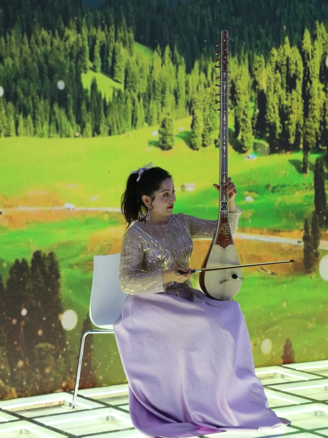 一场博览会，让我在乌鲁木齐周游“世界”