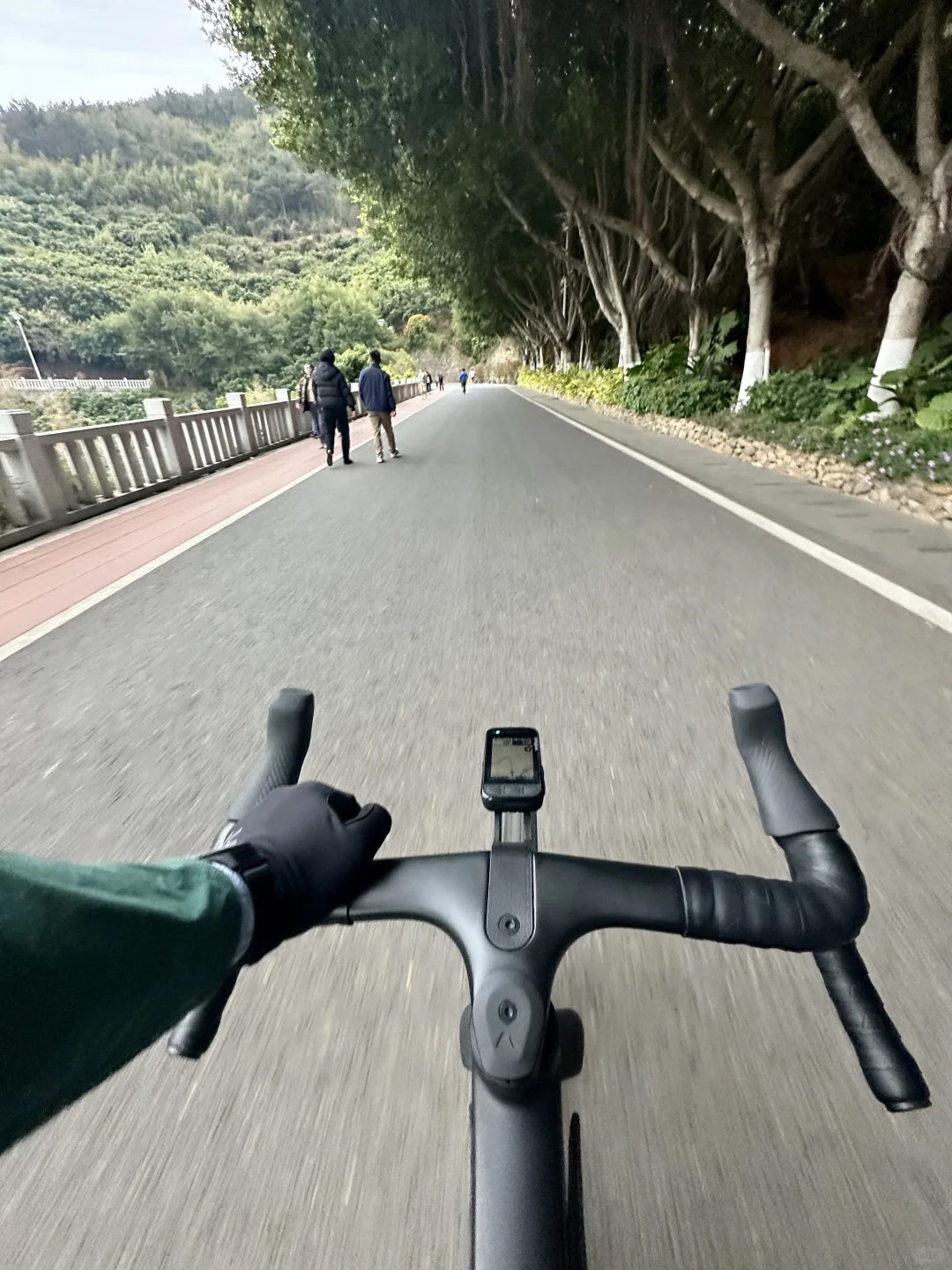 周末吃苦|太久没长途 小坪让我骑到坐骨痛?