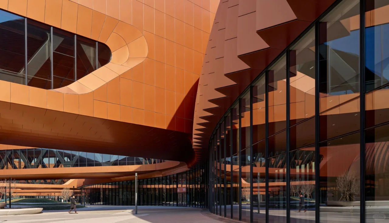 首都国际会展中心(扎哈·哈迪德事务所)