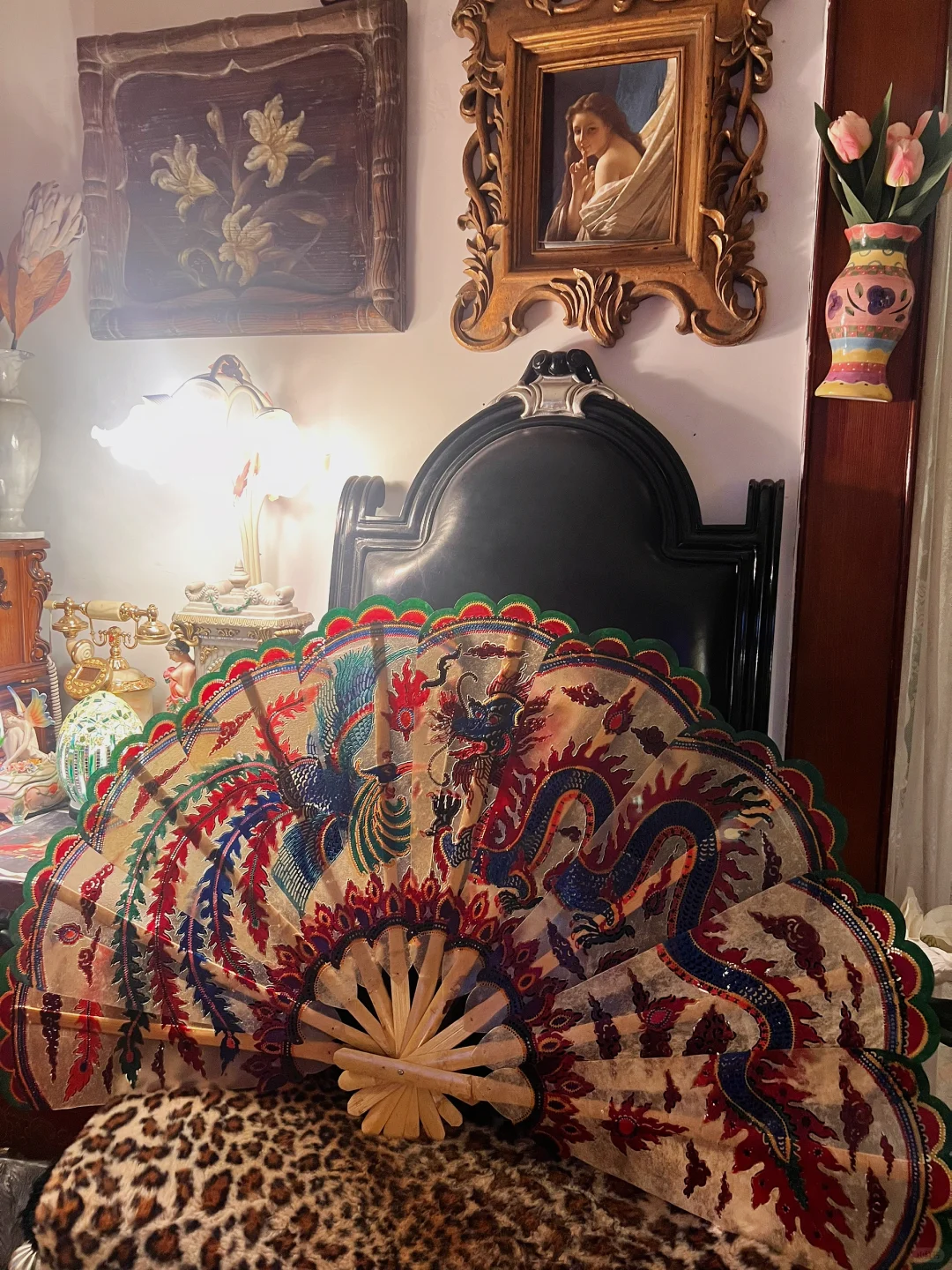 东盟博览会上淘的泰国水牛皮扇！