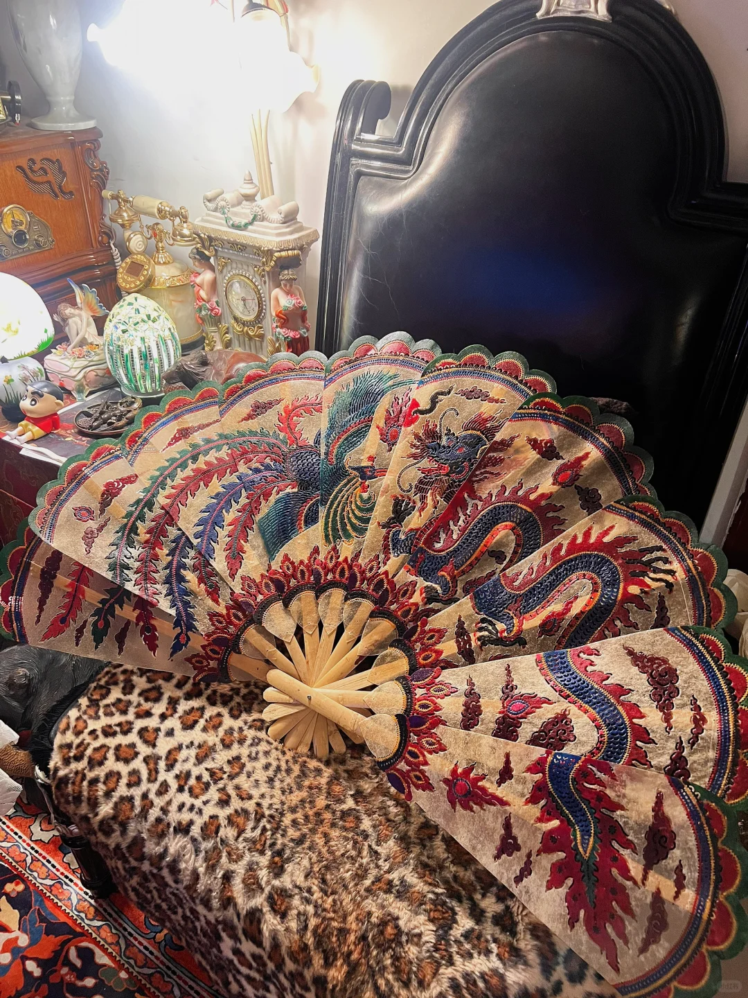 东盟博览会上淘的泰国水牛皮扇！