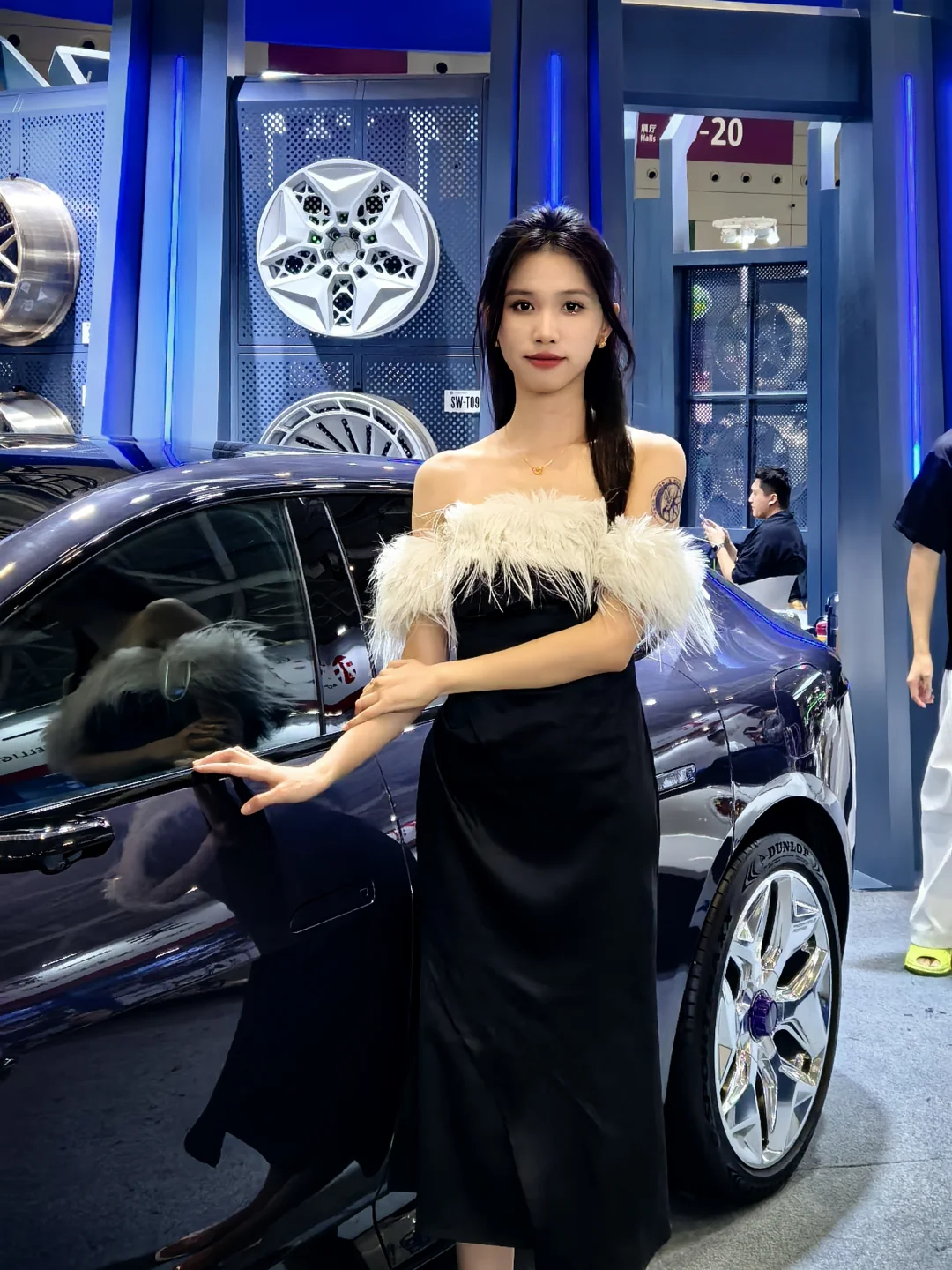 九州汽车生态博览会的模特们
