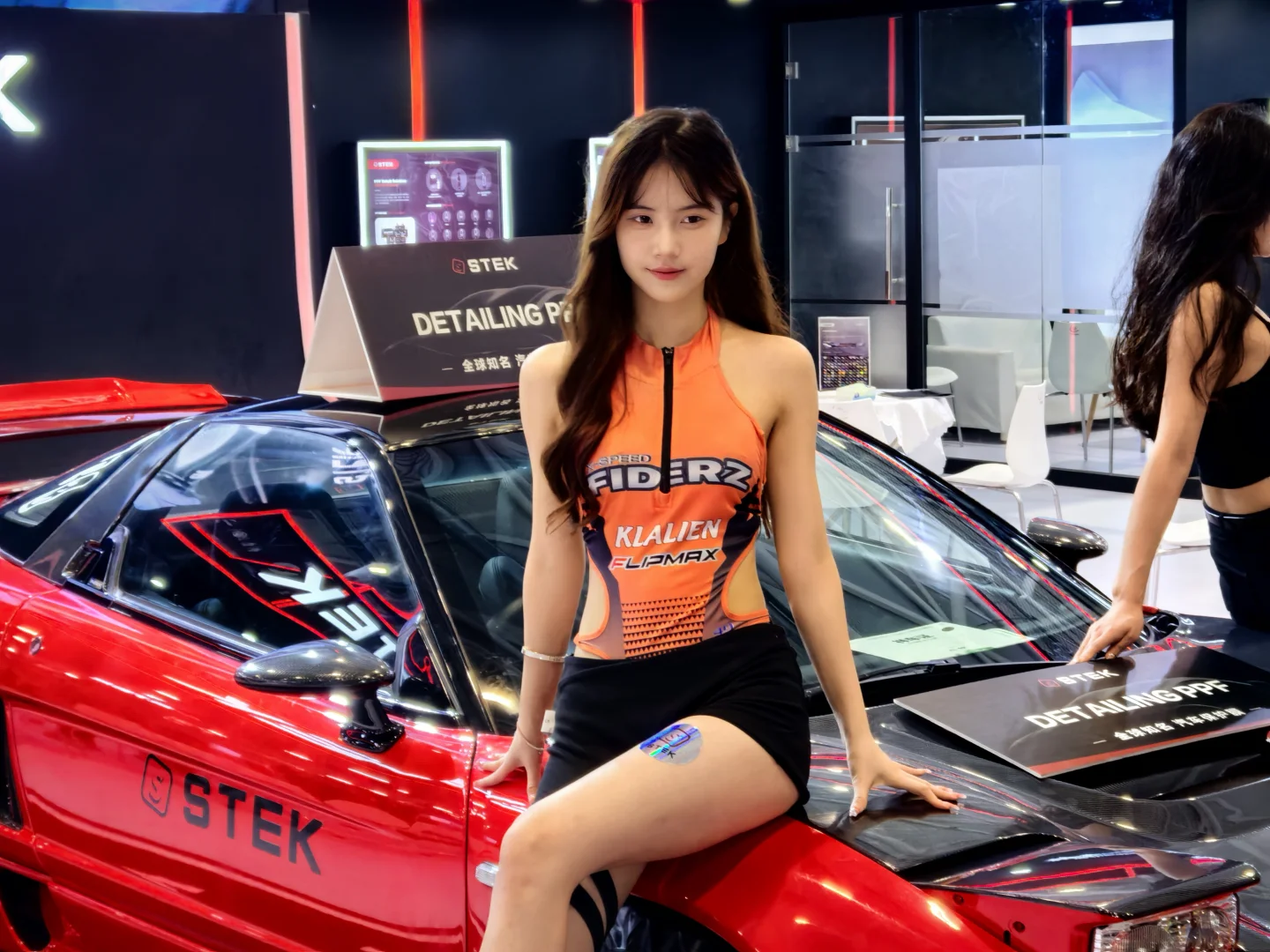 九州汽车生态博览会的模特们