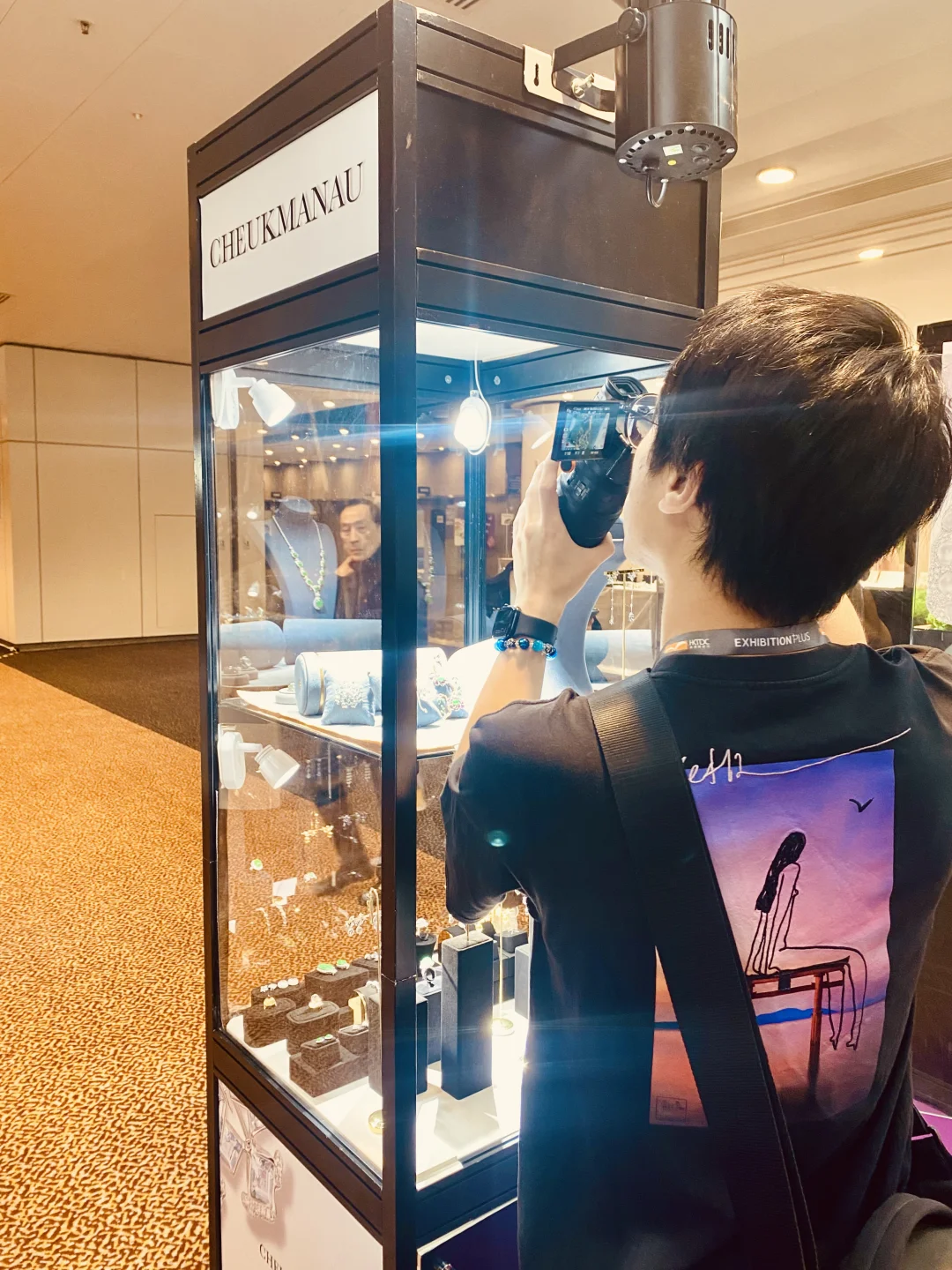 来香港展会参展的第二天！