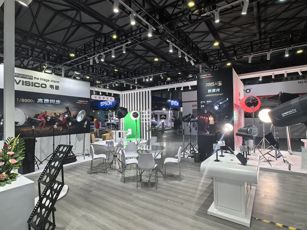 灯光展 108㎡展会设计搭建效果图