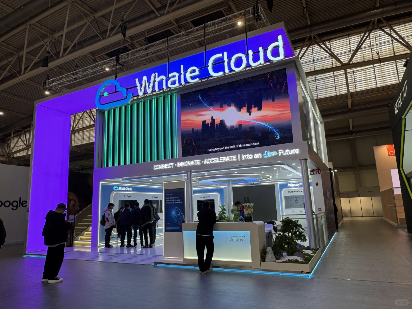 开展第一天，披星戴月打工人?‍?