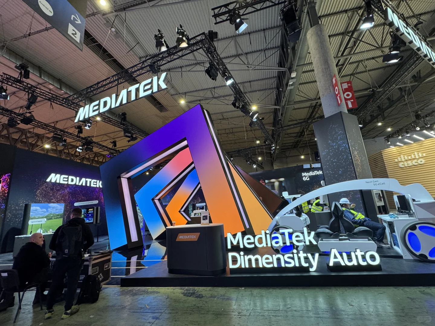 开展第一天，披星戴月打工人?‍?