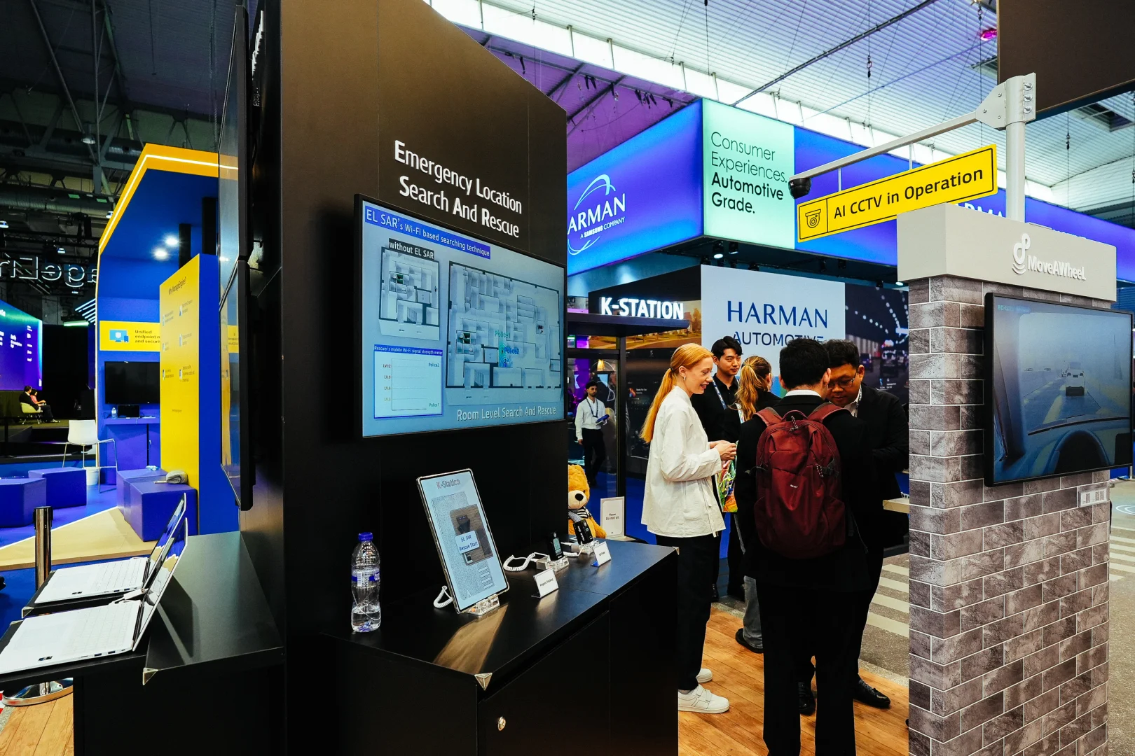 KT街头文化带来2025MWC不一样的回忆