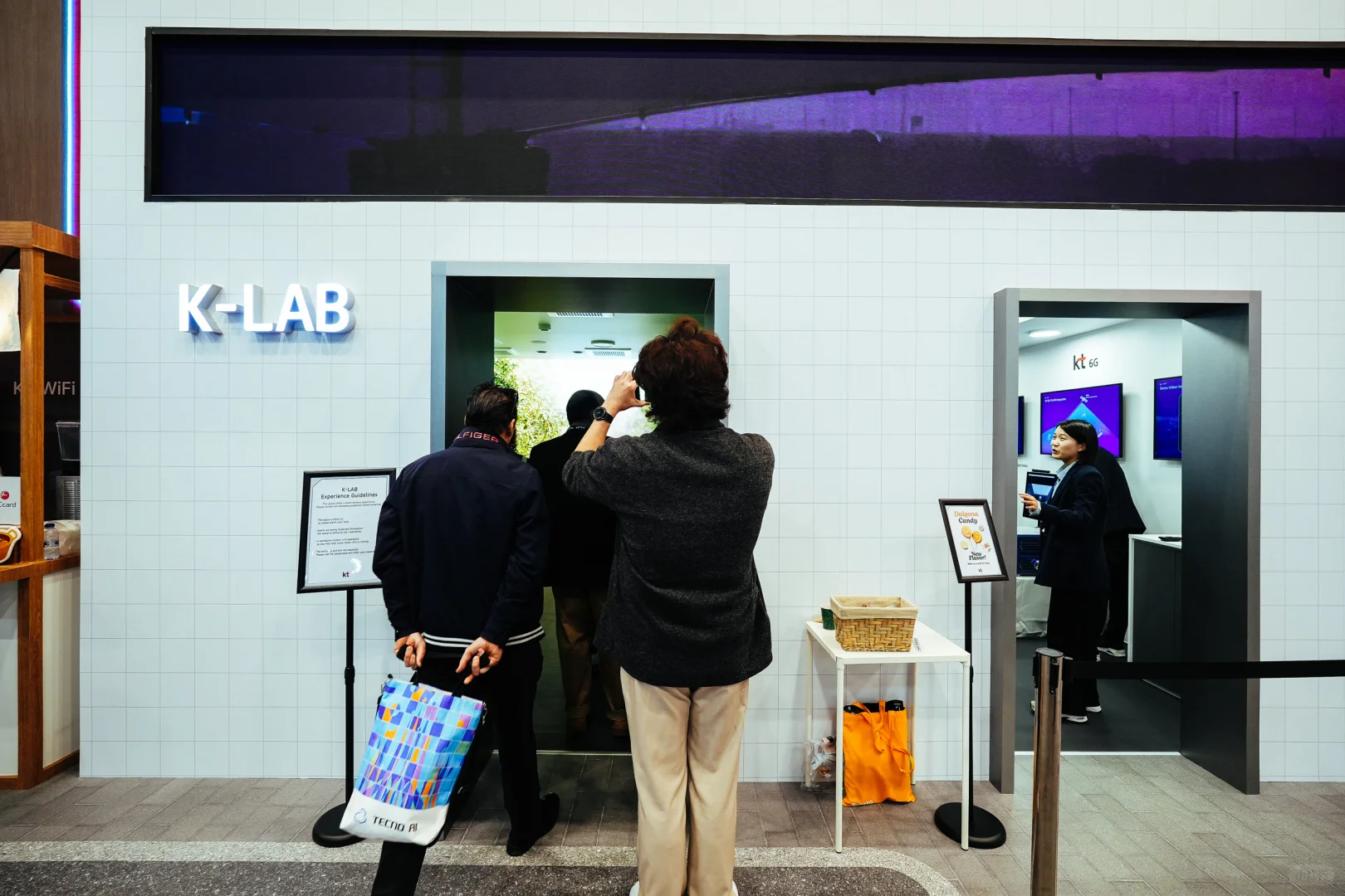 KT街头文化带来2025MWC不一样的回忆