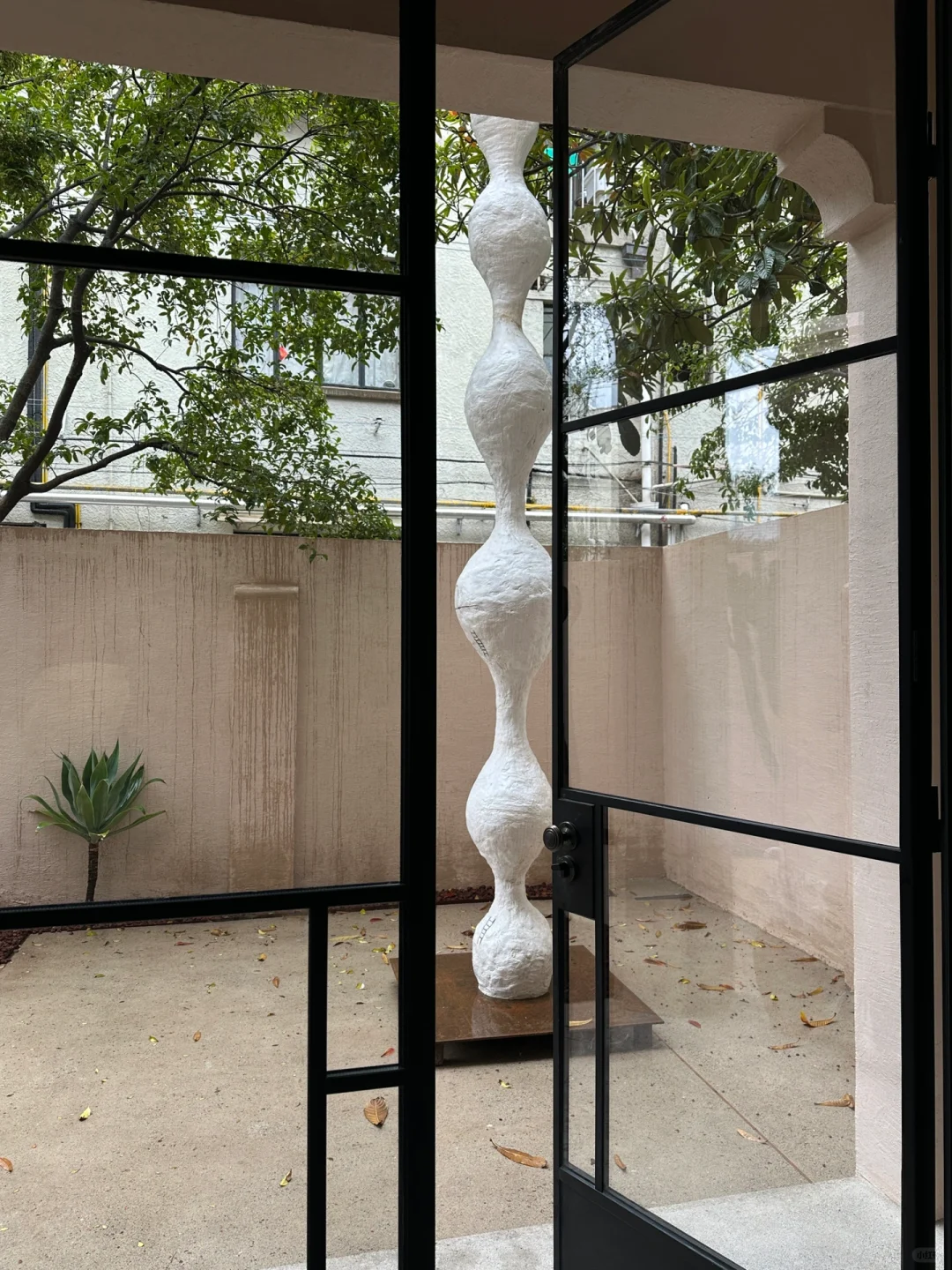 上海新展｜藏在老弄堂里的唯美雕塑展