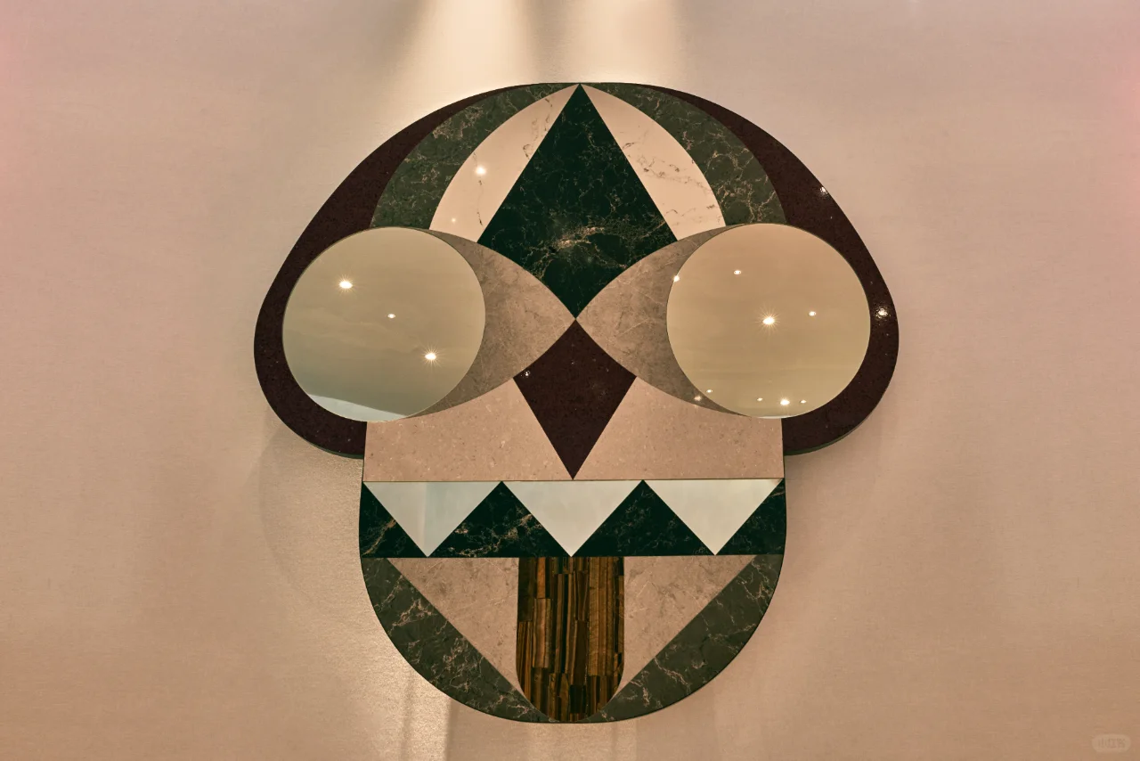 ?石英石被Jaime Hayon玩成赛博艺术品！