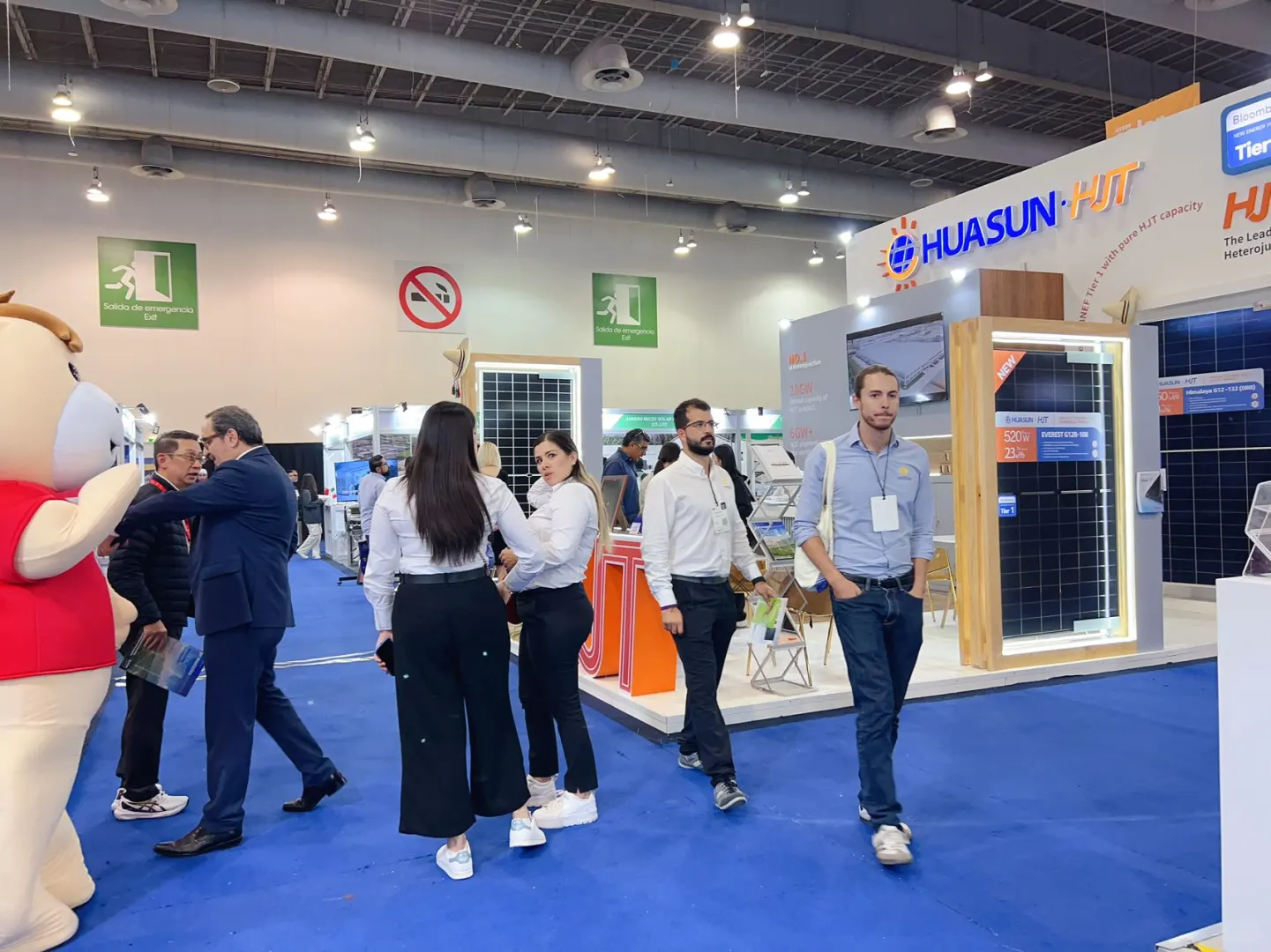 长期寻找海外展台搭建工厂及展会周边资源