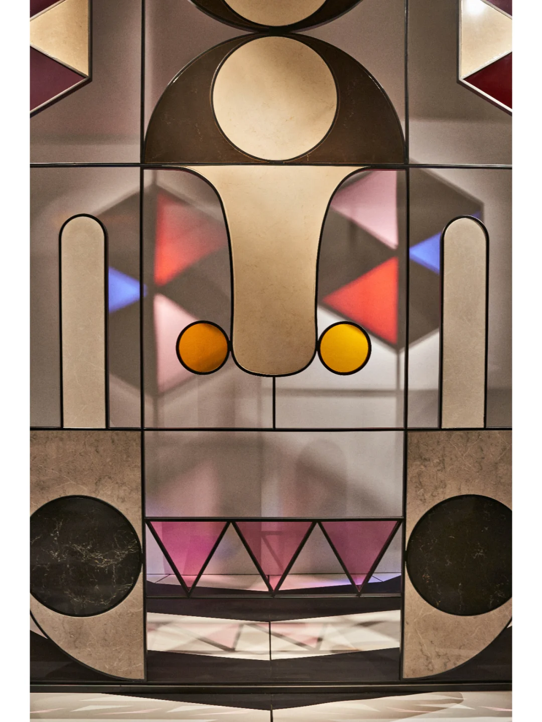 ?石英石被Jaime Hayon玩成赛博艺术品！