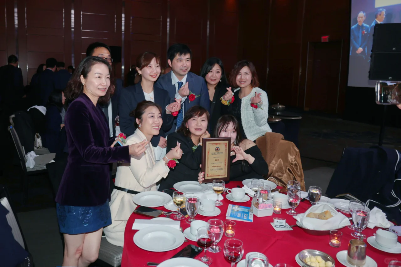 第19届加中地产总商会顶尖经纪颁奖晚宴之二