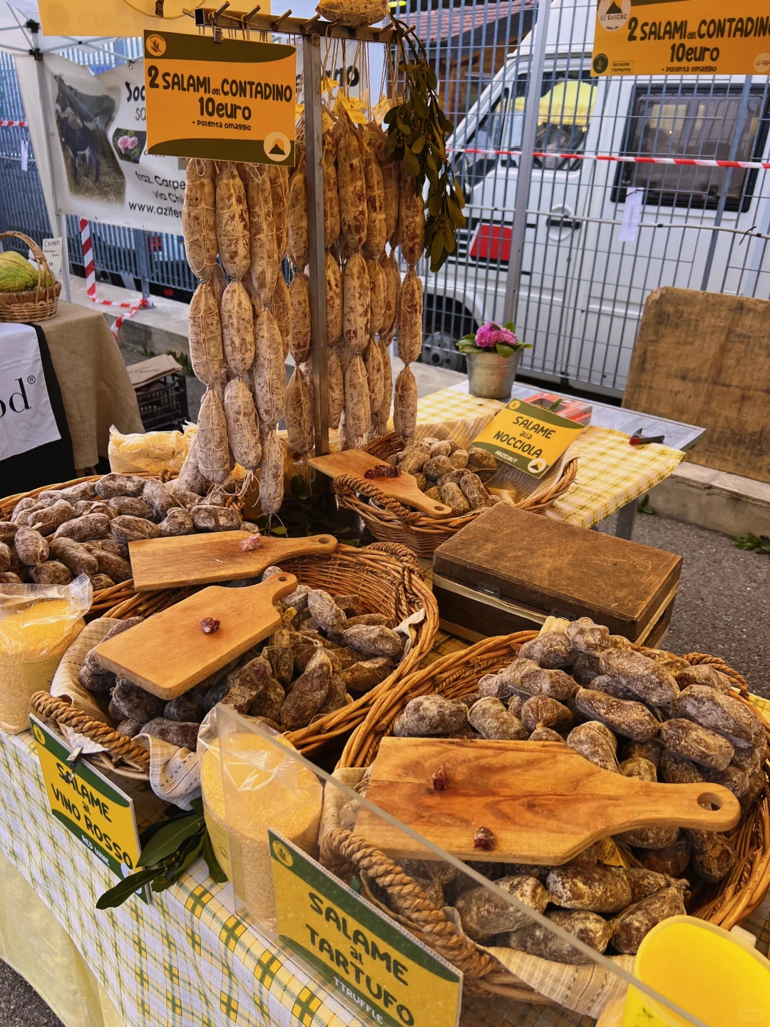 卡尔马尼奥拉??第561届春季博览会?(一)