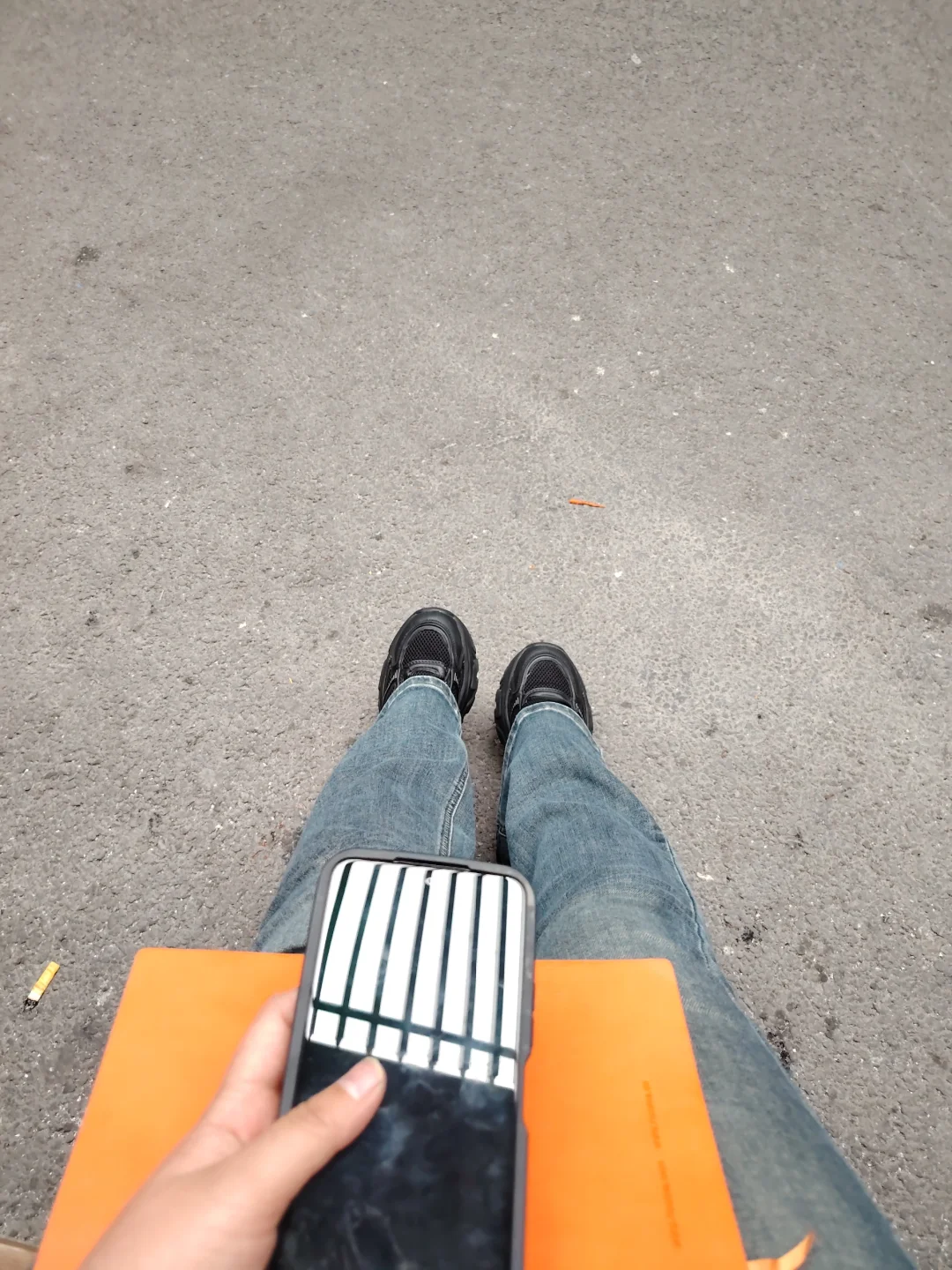 展会一天9h 连续四天 简直要死掉