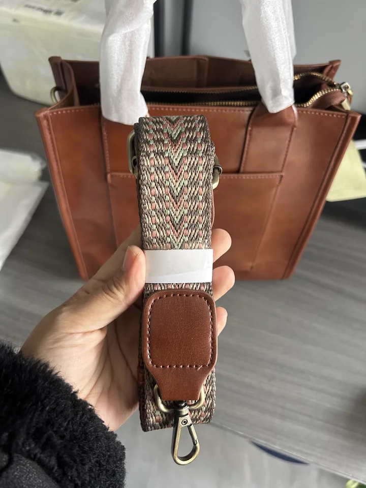 ?女生必备！落日黄大容量牛皮包?