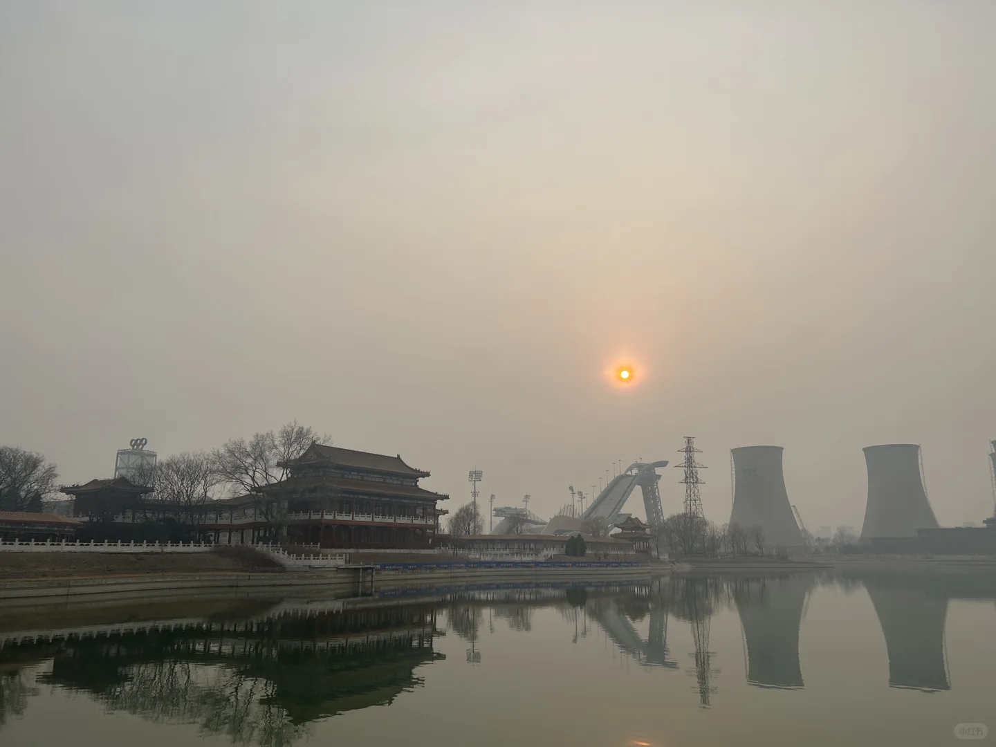 首钢国际会展中心 满满赛博朋克风