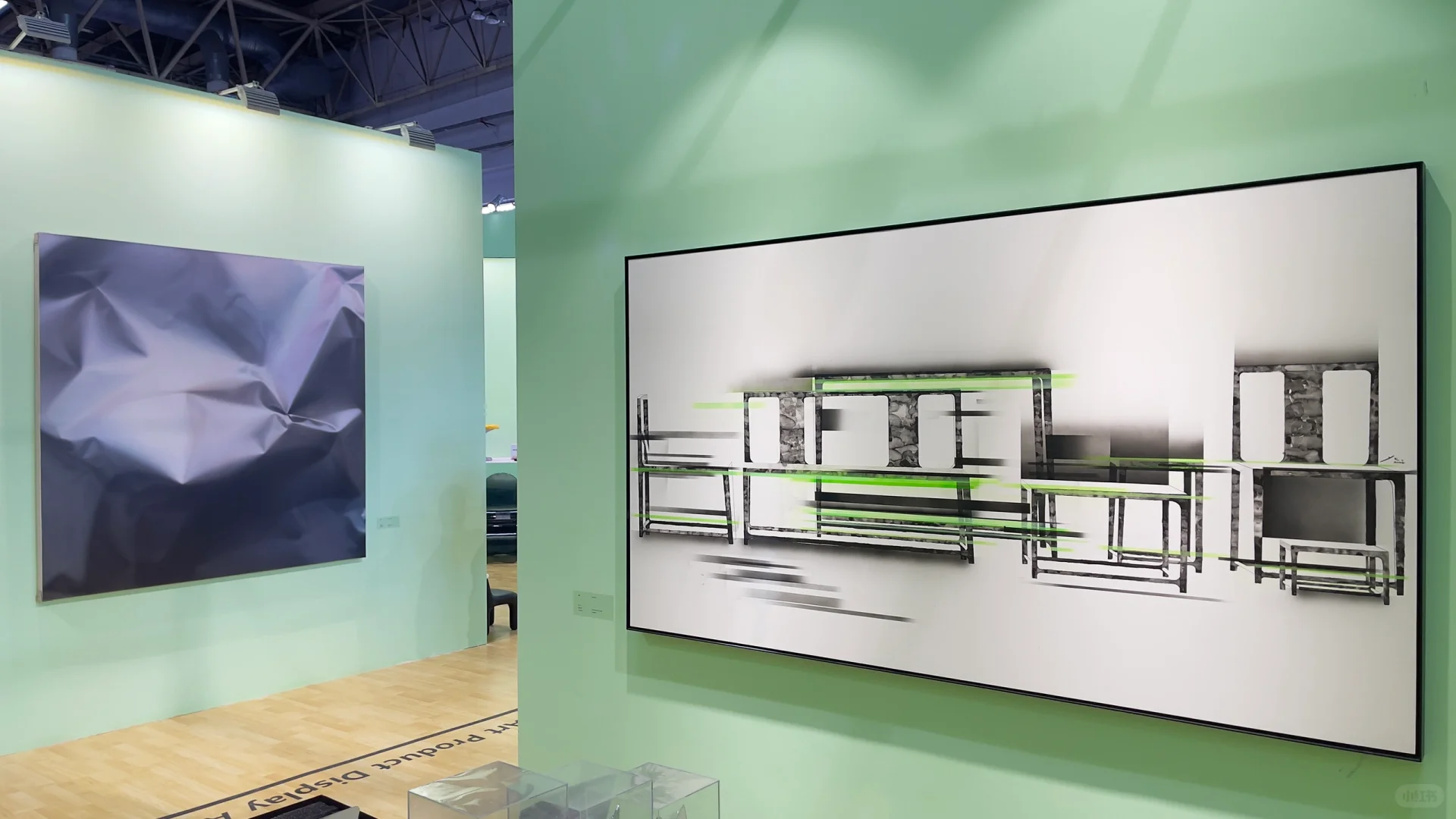 带我们艺术家的作品参加一个不一样的展会