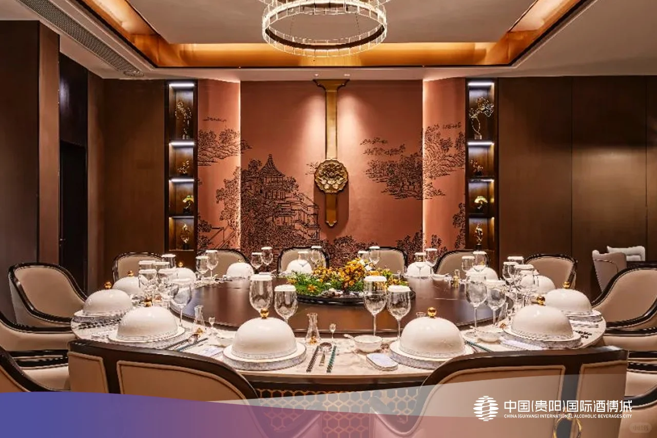 贵阳酒博城会展中心—场地天花板