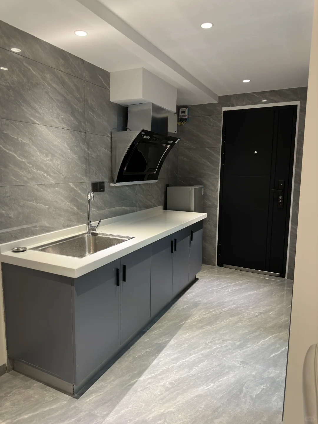 观山湖区会展城B区 全新一室一厅 出租出租