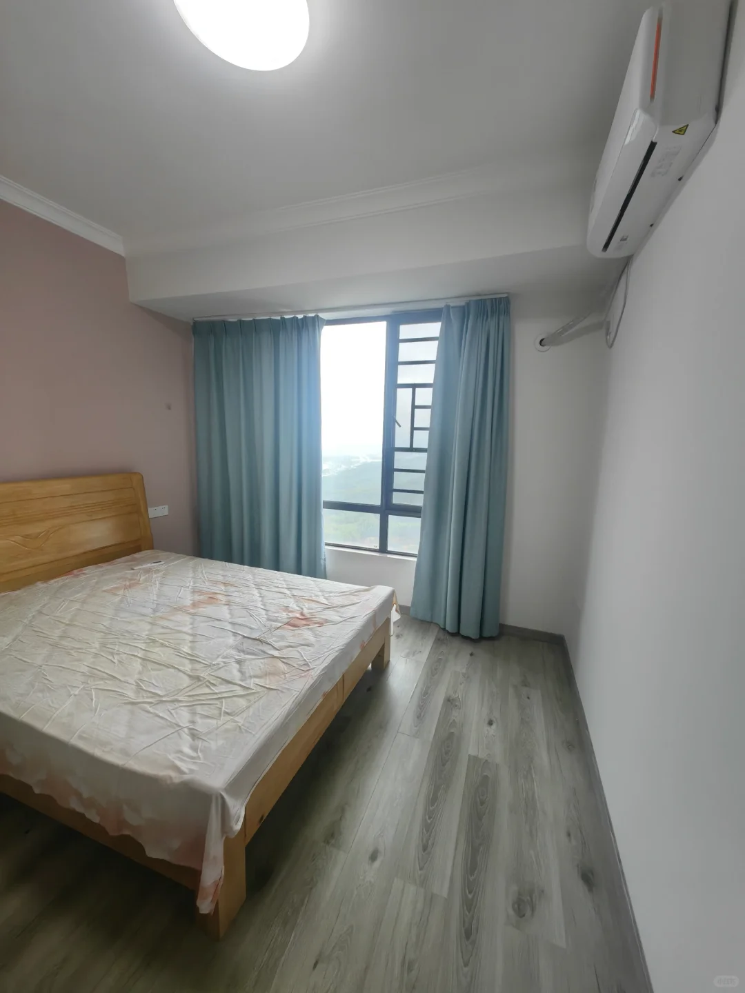 柳东会展中心精装2房出租 可看古亭山柳江河