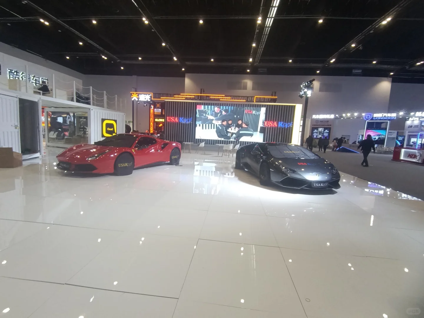 国际展览中心车展盛况